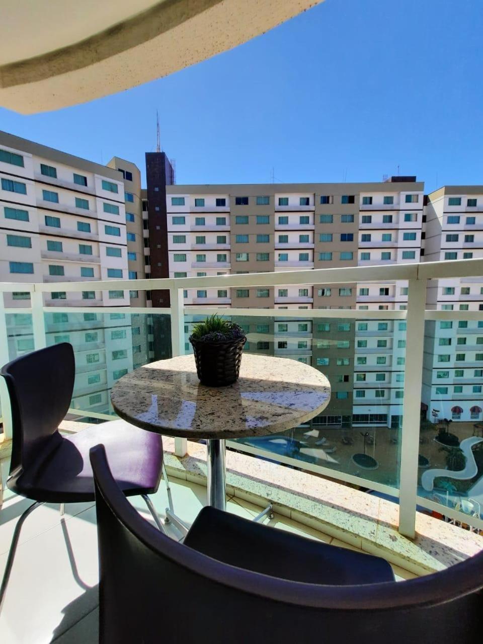 Riviera Park Apartamentos e Flats Caldas Novas Ruang foto
